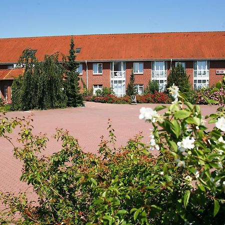 Hotel Weide Satow Exteriör bild